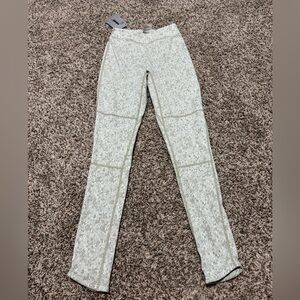 Gymshark Flyer Texture Leggings Small